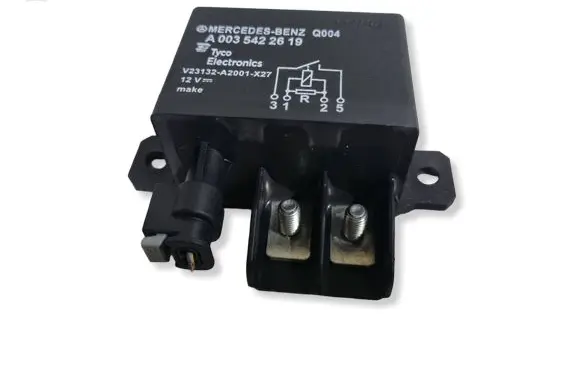 Mercedes-Benz C W204 Current control relay A0035422619 23324001421