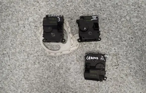 Suzuki SX4 Heater blower motor/fan resistor