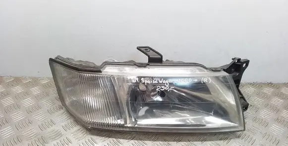Mitsubishi Space Wagon Headlight/headlamp 10087265
