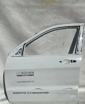 Jeep Grand Cherokee Front door