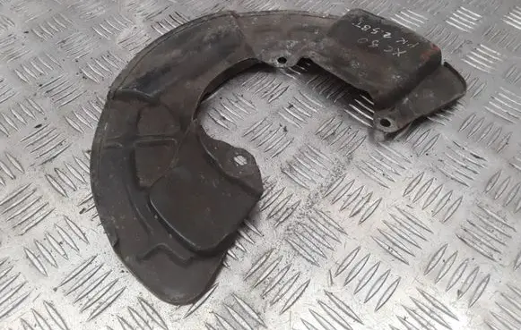 Volvo XC90 Front brake disc dust cover plate P30714277 T122553