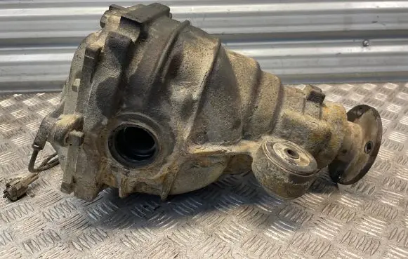 Nissan Pathfinder R51 Rear differential