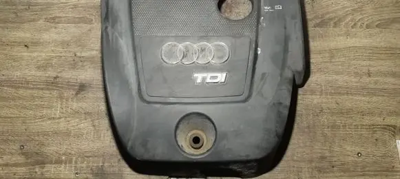 Audi A3 S3 8L Engine cover (trim) 038103925