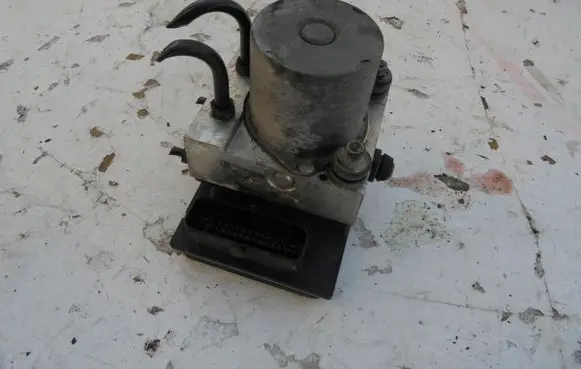 Audi A4 S4 B7 8E 8H ABS Pump