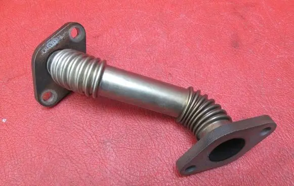 Audi A2 EGR valve line/pipe/hose 045131521B