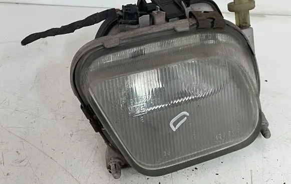 Mercedes-Benz E W210 Front fog light 0305050002