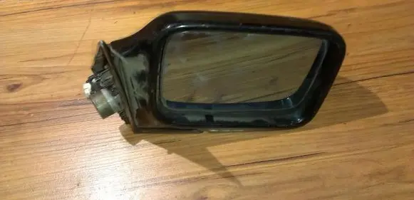 BMW 7 E32 Front door electric wing mirror
