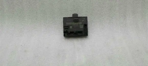 Audi A3 S3 8V Door control unit/module 5Q0959592E