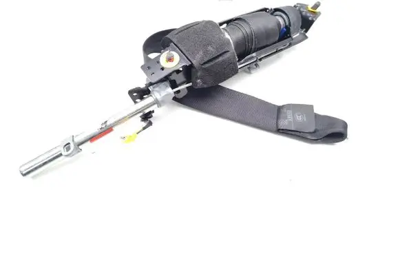 Volvo C30 Front seatbelt 31320499