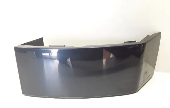 Volvo XC90 Rear/tail light trim molding 8620819