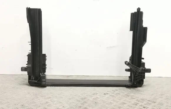 BMW 6 F12 F13 Radiator support slam panel M161666A
