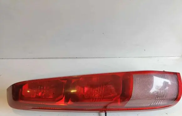 Nissan X-Trail T30 Rear/tail lights B46L