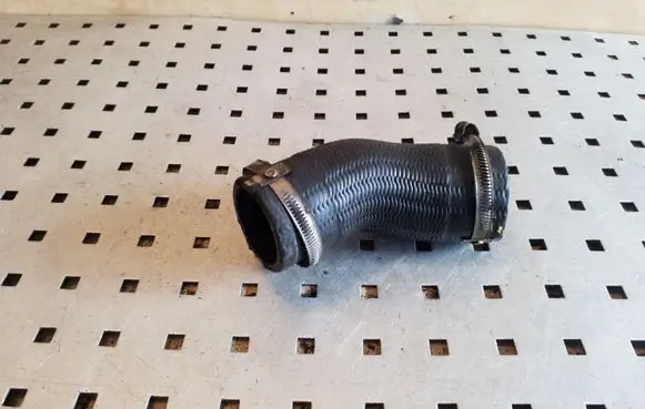 Peugeot 508 Intercooler hose/pipe 9684307380
