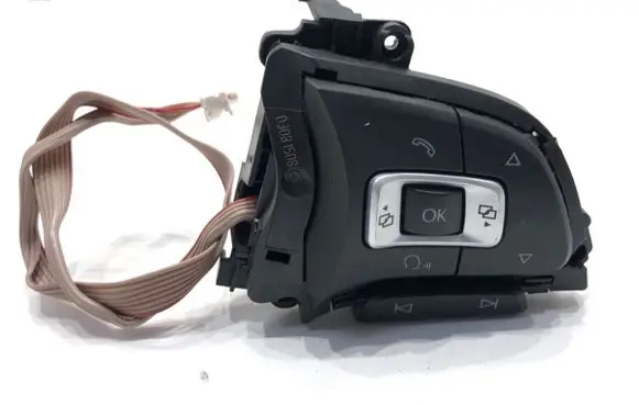 Volkswagen Golf VII Steering wheel buttons/switches 5G0959442K