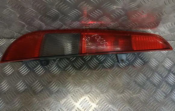 Ford Focus Rear/tail lights 4M5113N004C