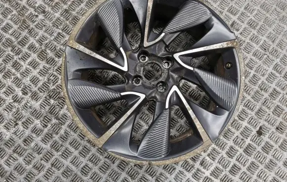 R19 alloy rim