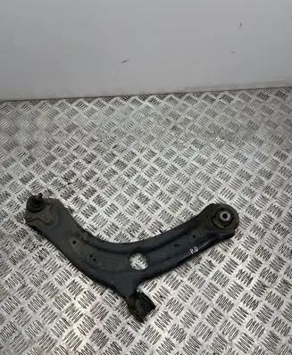 Volkswagen PASSAT B8 Front lower control arm/wishbone