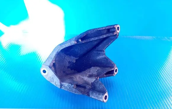 Volkswagen Crafter Engine mounting bracket 03L199308 ESBY8