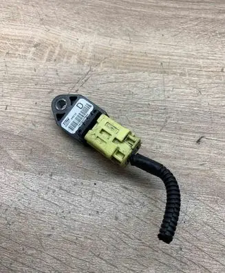 Toyota Corolla Verso AR10 Airbag deployment crash/impact sensor 898310W010 USED