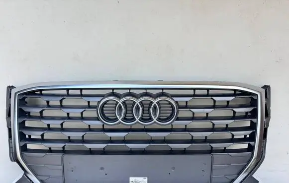 Audi Q2 - Front bumper upper radiator grill 81A853651