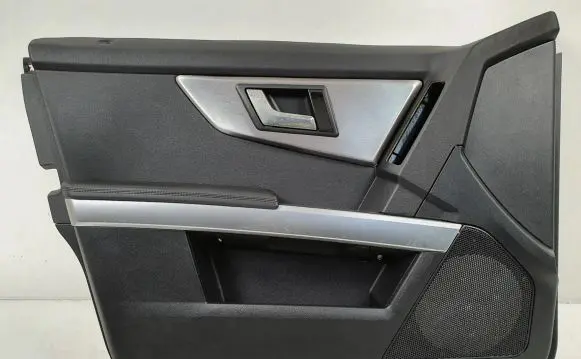 Mercedes-Benz GLK (X204) Front door card panel trim