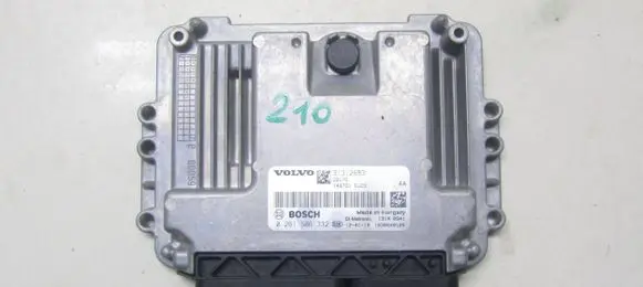 Volvo XC60 Engine control unit/module 0261S06332