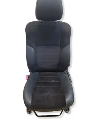 Toyota Avensis T270 Front driver seat 