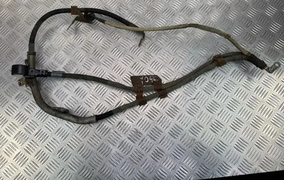 Mercedes-Benz E W211 Wires (starter motor) A2114402509