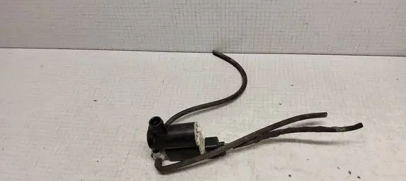 KIA Ceed Windscreen/windshield washer pump 70162231215