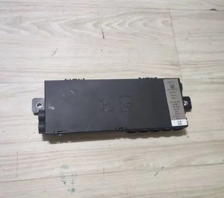 Jaguar F-Pace Current control relay J8A214516AC