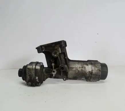 Volkswagen PASSAT B5 Oil filter cover 038115389C