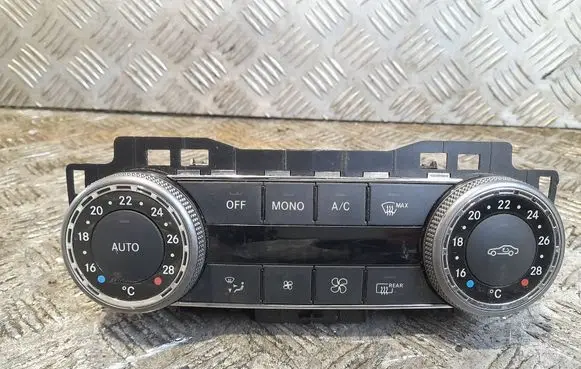 Mercedes-Benz C W204 Climate control unit 2048309385 SW520600 HW2906