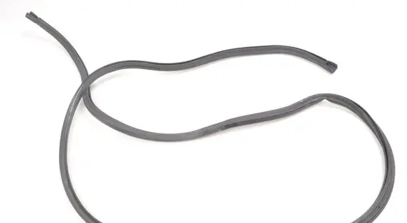 Volvo XC90 Rubber seal front door (on door) 31402737