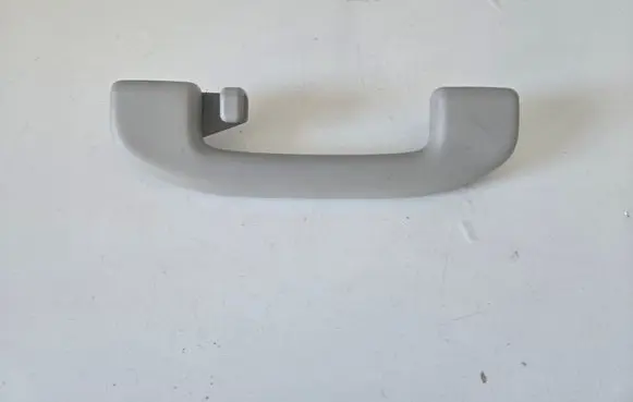 Nissan Leaf II (ZE1) Rear interior roof grab handle