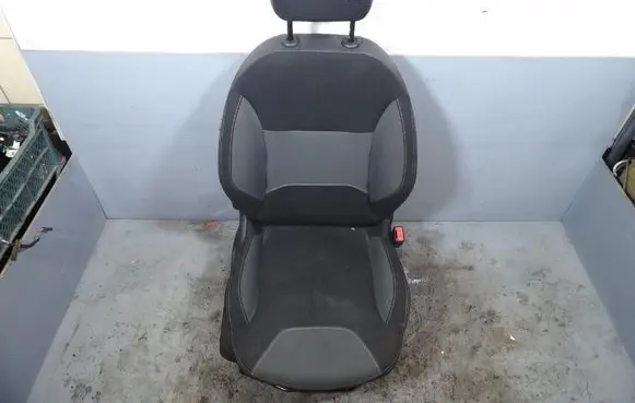 Citroen C3 Front passenger seat