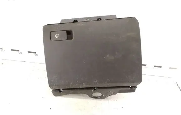 Volkswagen PASSAT B6 Glove box 3C1857101 T0024242 P0108675