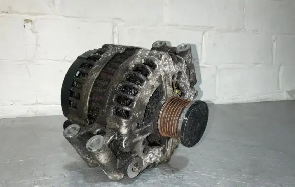 BMW 5 E60 E61 Generator/alternator 7558219 0121715016 7557789