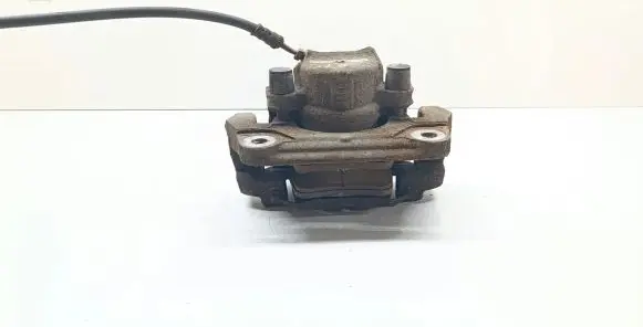 BMW X3 F25 Front brake caliper