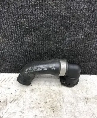 BMW 5 E60 E61 Engine coolant pipe/hose 1153779262202 10305917 8375796