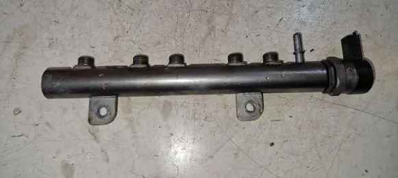 Jeep Grand Cherokee Fuel main line pipe 0445216044