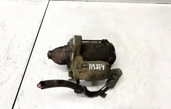 Toyota Yaris Starter motor 281000q05084