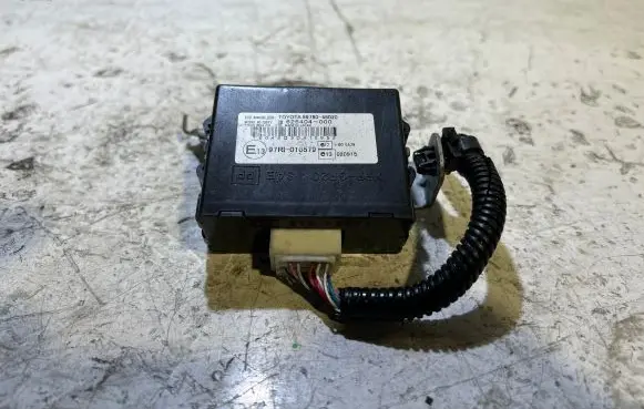 Lexus RX 330 - 350 - 400H Immobilizer control unit/module 8978048020 97RI010579