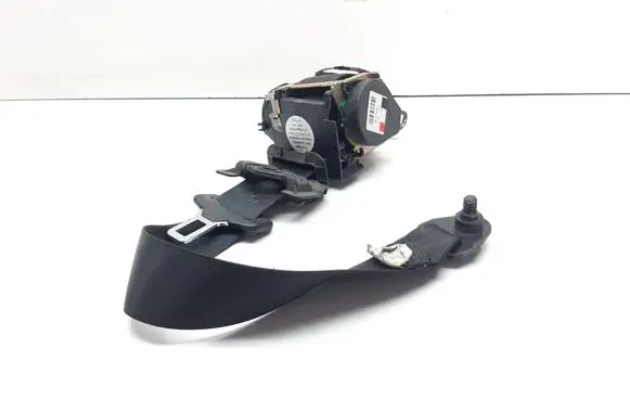 BMW 7 E65 E66 Front seatbelt 8266743 561078501
