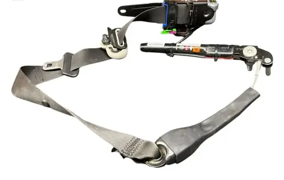 Opel Antara Front seatbelt 95358495