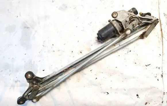 Honda CR-V Front wiper linkage and motor s10b