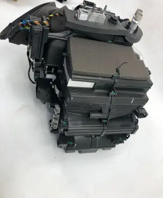 Citroen C4 III e-C4 Interior heater climate box assembly 7015751000