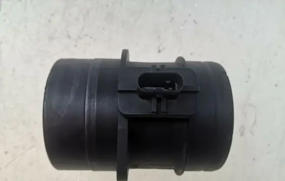 Audi A4 S4 B8 8K Mass air flow meter 0281002956 03L906461A