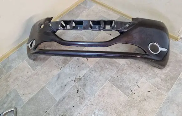 Peugeot 208 Front bumper