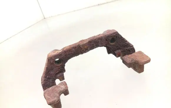 Opel Vectra C Brake caliper pad carrier rear