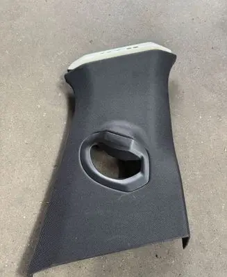 BMW 5 F10 F11 (B) pillar trim (top) 9504300